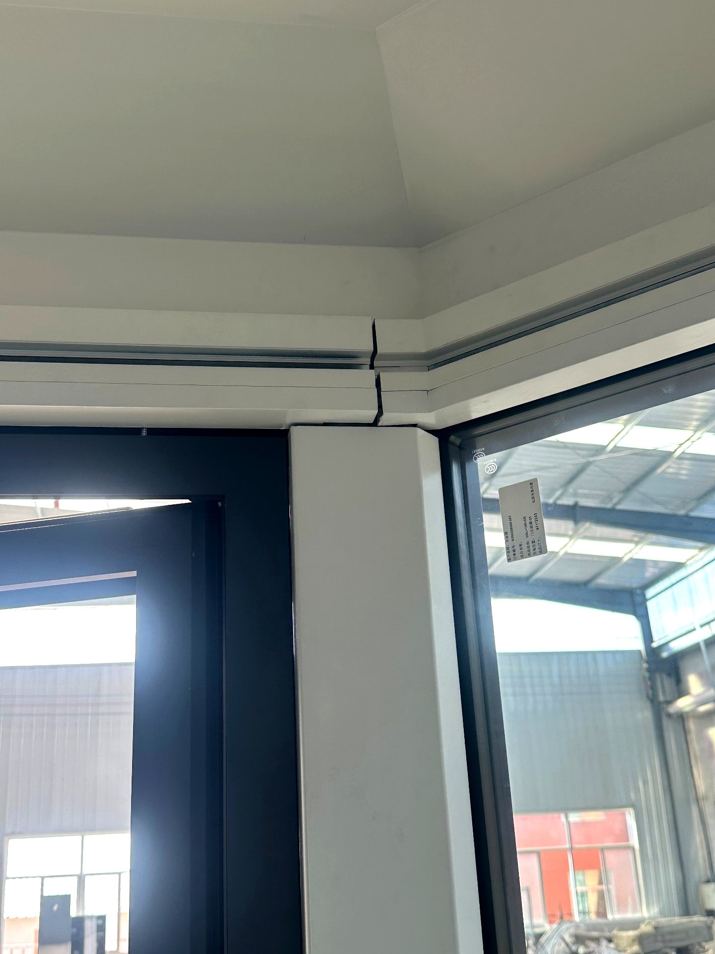 Window corner joint