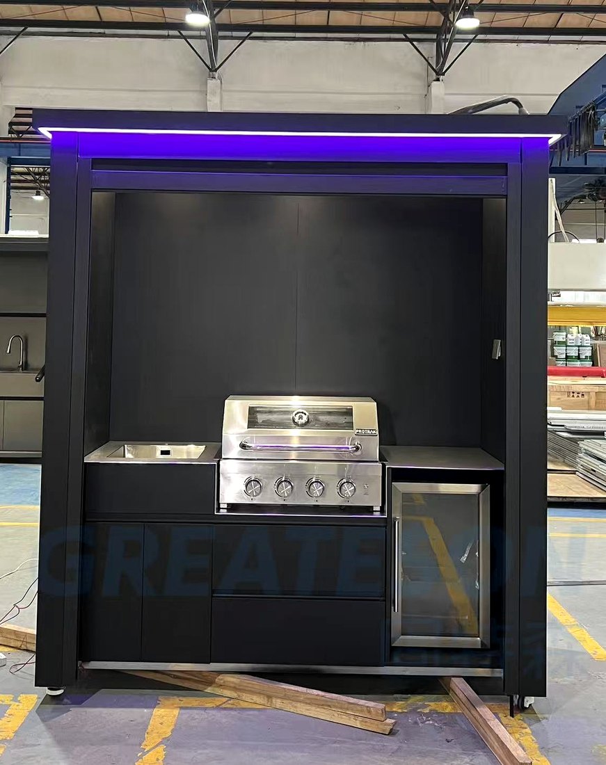 Automatic roll-up outdoor kitchen closed view with compact front shutter